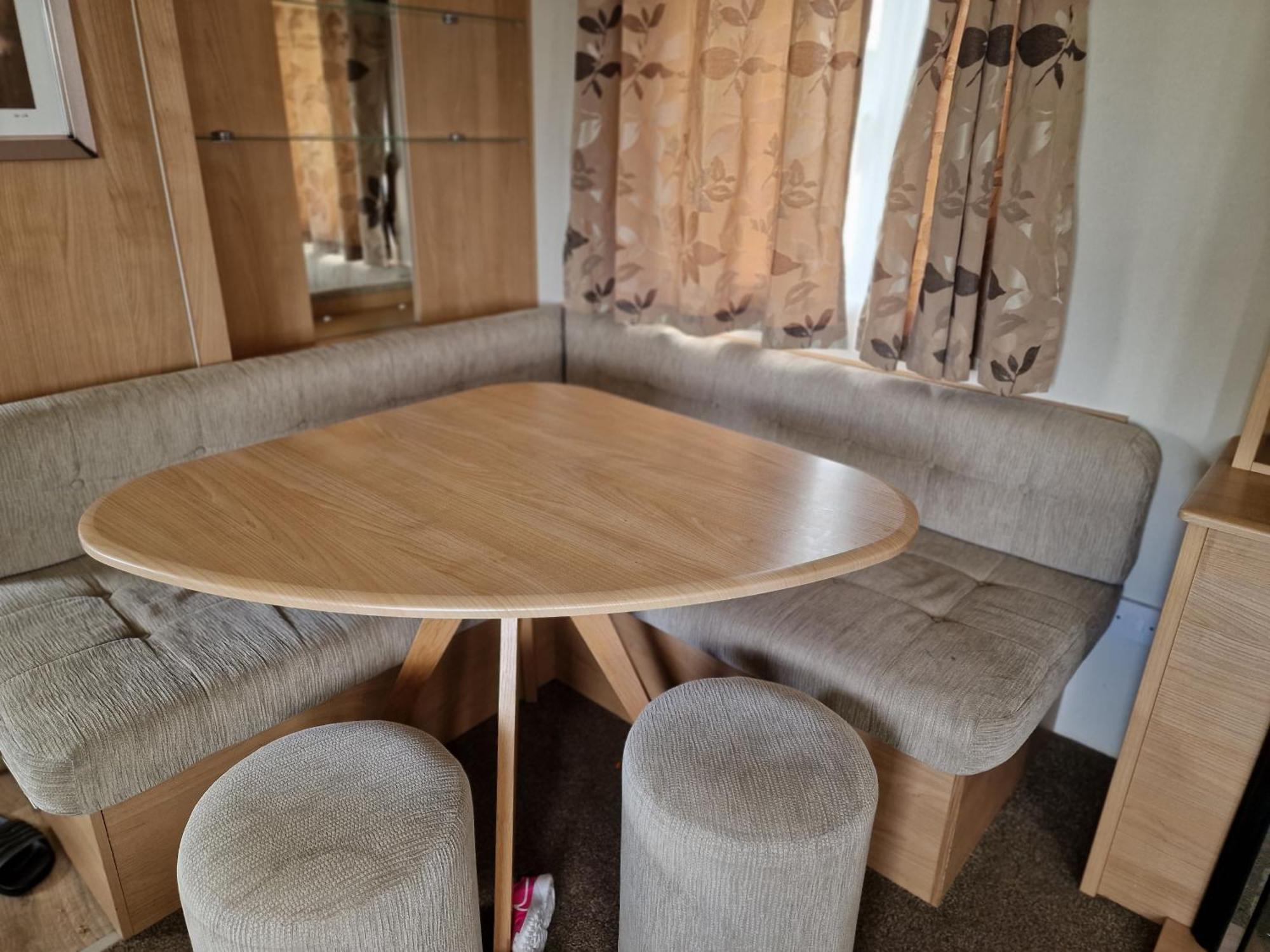 Plot 203 Paris Hotel Рил Екстериор снимка